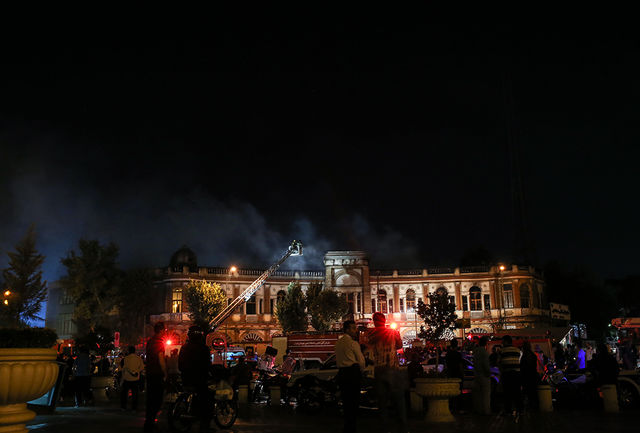 خسارت  50 درصدی آتش به ساختمان های تاریخی حسن آباد + عکس